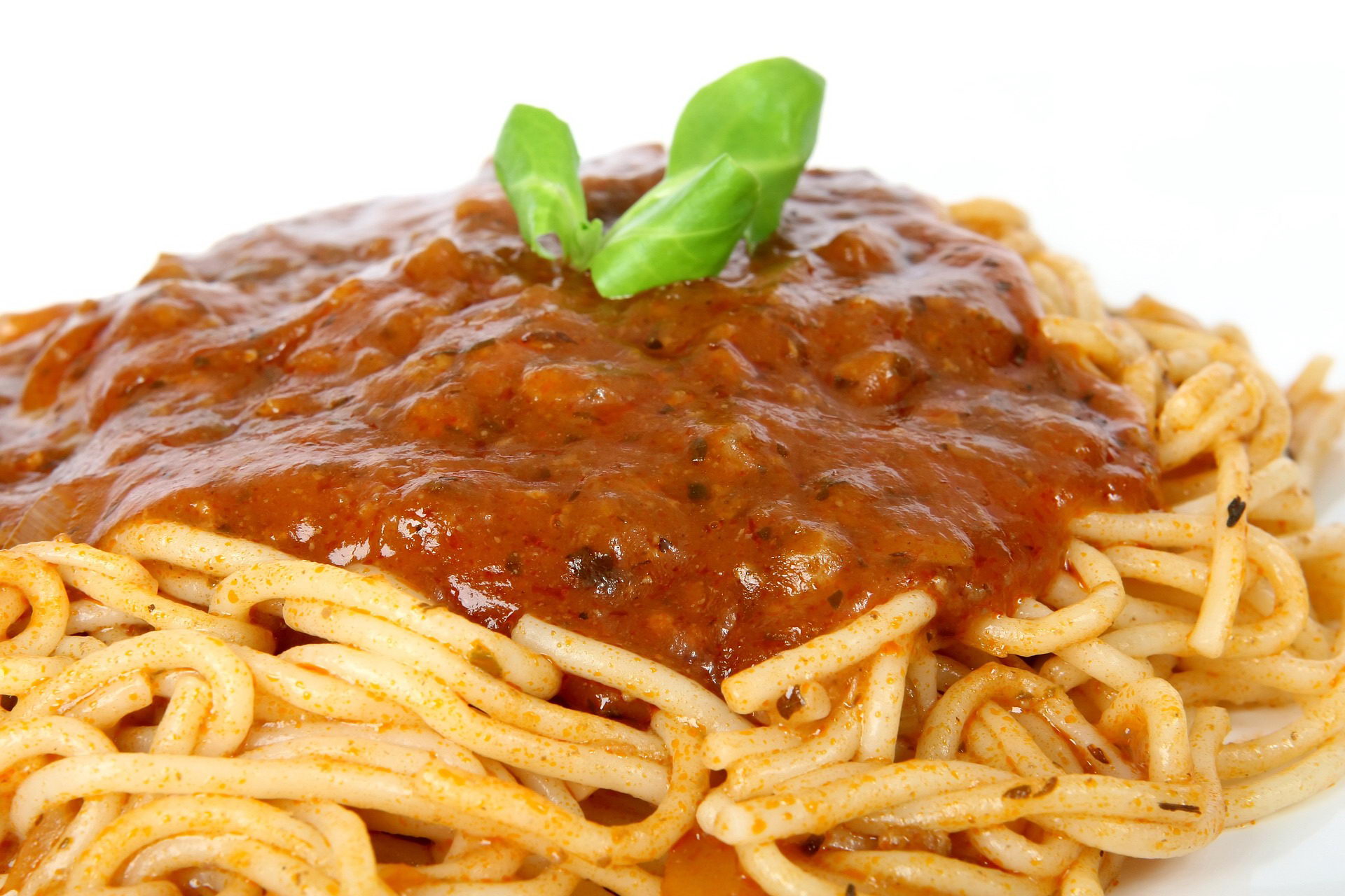 Spaghetti mit Tomatensoße und Brokkoli-Gratin - Ein Sommerrezept